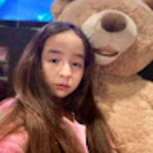 Meet your Posher, Alexa allison